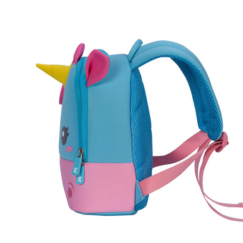 MOCHILA INFANTIL UNICORNIO 3D – IMPERMEABLE Y DIVERTIDA